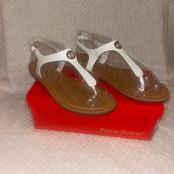 NEW Pierre Dumas White and Brown T-Strap Sandals - Picture 2 of 5